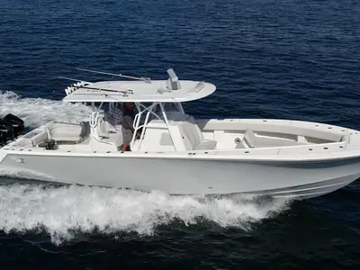 SeaVee 390; 390Z