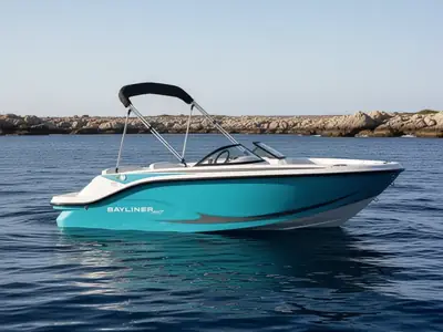2026 Bayliner Corp M17