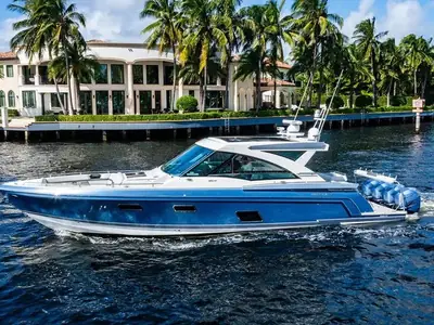 Formula 430 All Sport Crossover