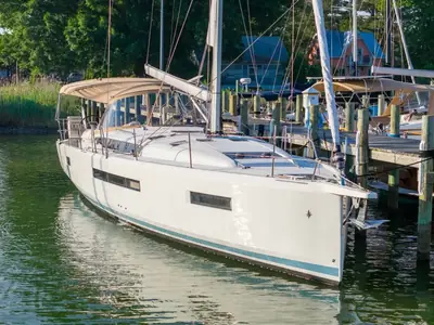2019 Jeanneau Sun Odyssey 490
