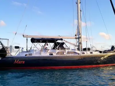 1998 Hylas 49