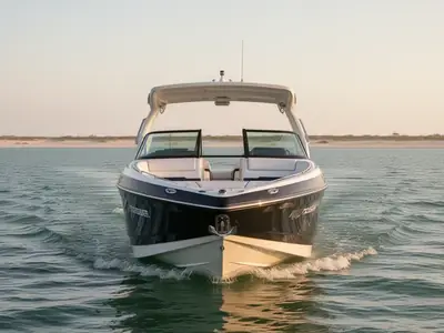 2020 Formula 330 Crossover Bowrider
