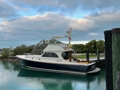 2002 hinckley Talaria 44 Flybridge