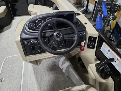 Trifecta Pontoons 24RF CS