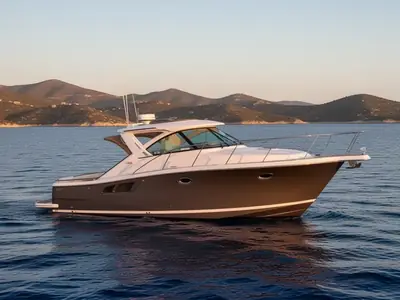 2013 Tiara 3600 Coronet