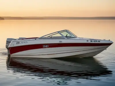 1993 Larson Ind SEI 200 CUDDY