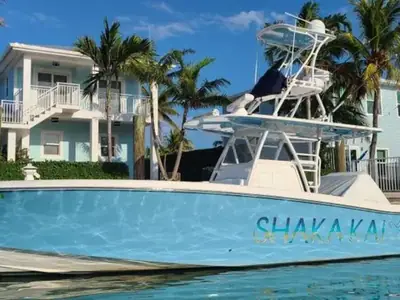 2018 Invincible 39 Open