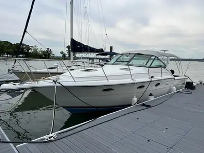 1990 Tiara 3300 Open