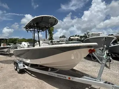 Carolina Skiff 22 Ultra Elite