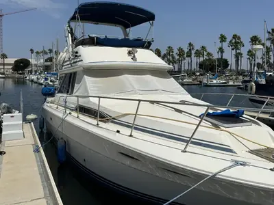 1985 Sea Ray 340 SEDAN BRIDGE