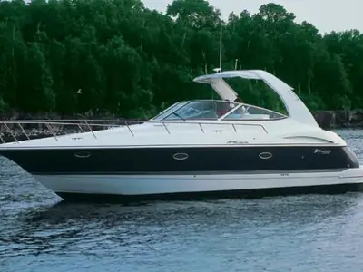 2007 Cruisers 370 Express