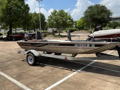 1999 Tracker PANFISH 16