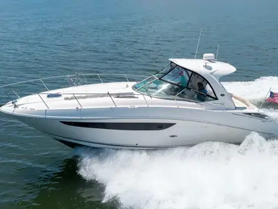 Sea Ray 370 SUNDANCER