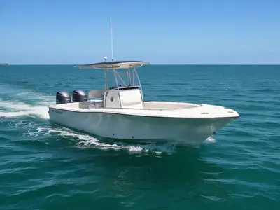 2005 Pursuit 2570 CENTER CONSOLE