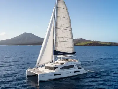 2015 Robertson & Caine LEOPARD 58