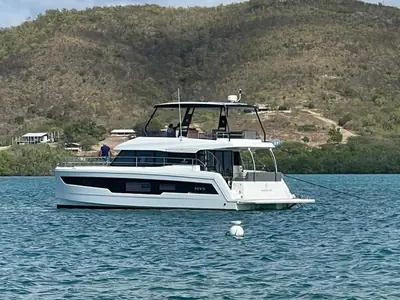 2024 Fountaine Pajot MY5