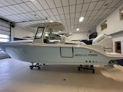 2026 Sailfish 252 CC