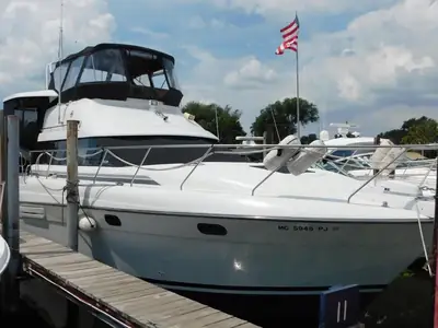 Silverton AFT CABIN 41