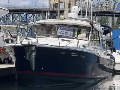 2014 Cutwater C-30 Sedan