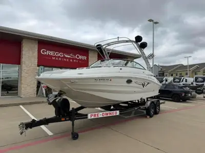 2022 Crownline E235 SURF