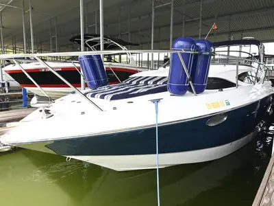 2009 Regal 3060 Window Express