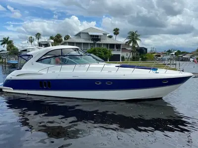 2006 Cruisers 520 EXPRESS