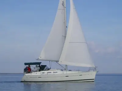 2004 Beneteau 373