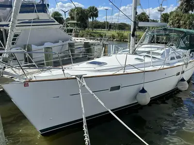 2004 Beneteau 423