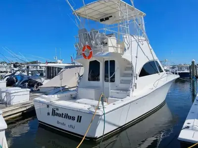Luhrs Corp 34 CONVERTIBLE