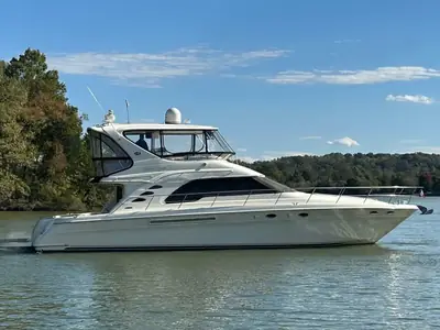 2003 Sea Ray 560 Sedan Bridge