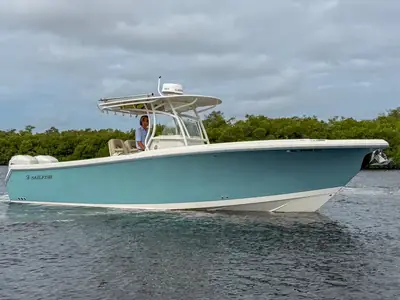 2018 Sailfish 320 CC