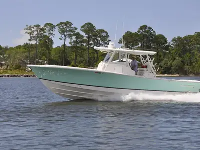 2023 Regulator 37