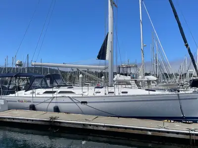 2005 Catalina 470