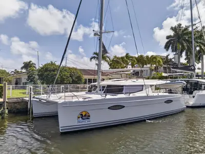 2015 Fountaine Pajot Helia 44