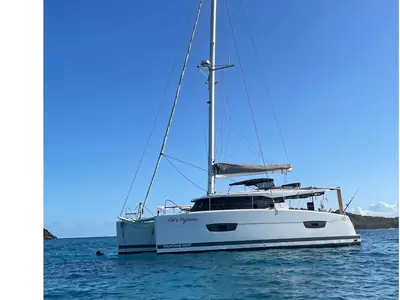 Fountaine Pajot Lucia 40