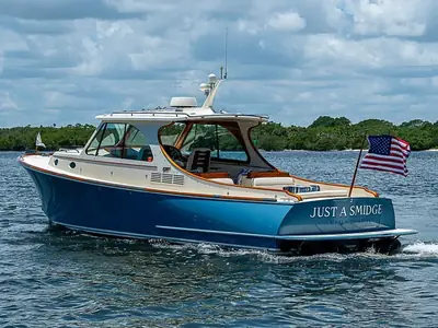 2013 hinckley Talaria 34