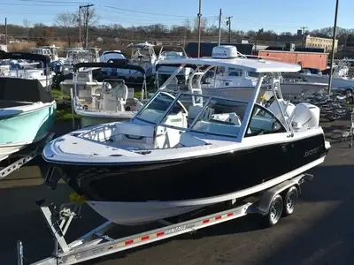 2024 Blackfin 252 DC