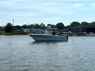 2021 Sailfish 242 CC