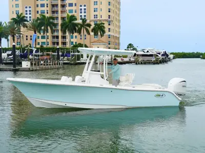 Sea Hunt ULTRA 229