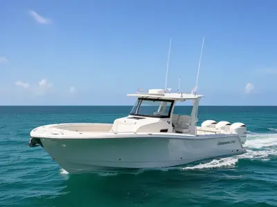 2019 Edgewater Power 370CC