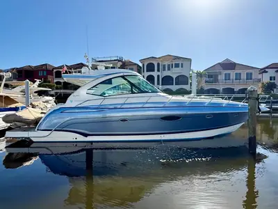 Formula 45 Yacht