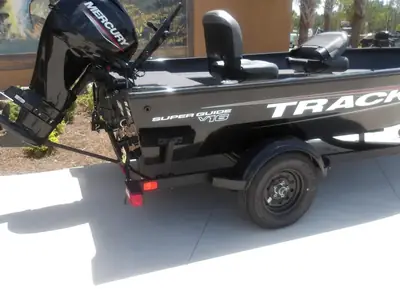 Tracker SUPER GUIDE V 16 T