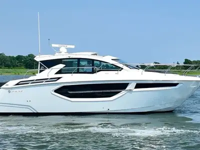 2024 Cruisers 42 Cantius