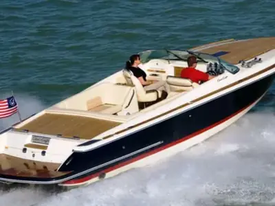 2009 Chris-Craft 28 Corsair
