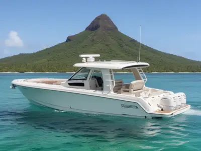 2020 Boston Whaler 350 Realm