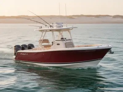 2012 Pursuit C 310 CENTER CONSOLE