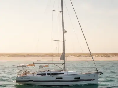 2019 Jeanneau Sun Odyssey 349