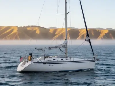 1987 Hunter 37