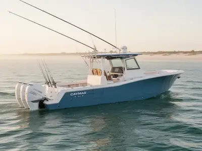 2021 Caymas 401 CC