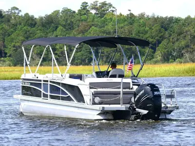 2022 Barletta Pontoon 25U
